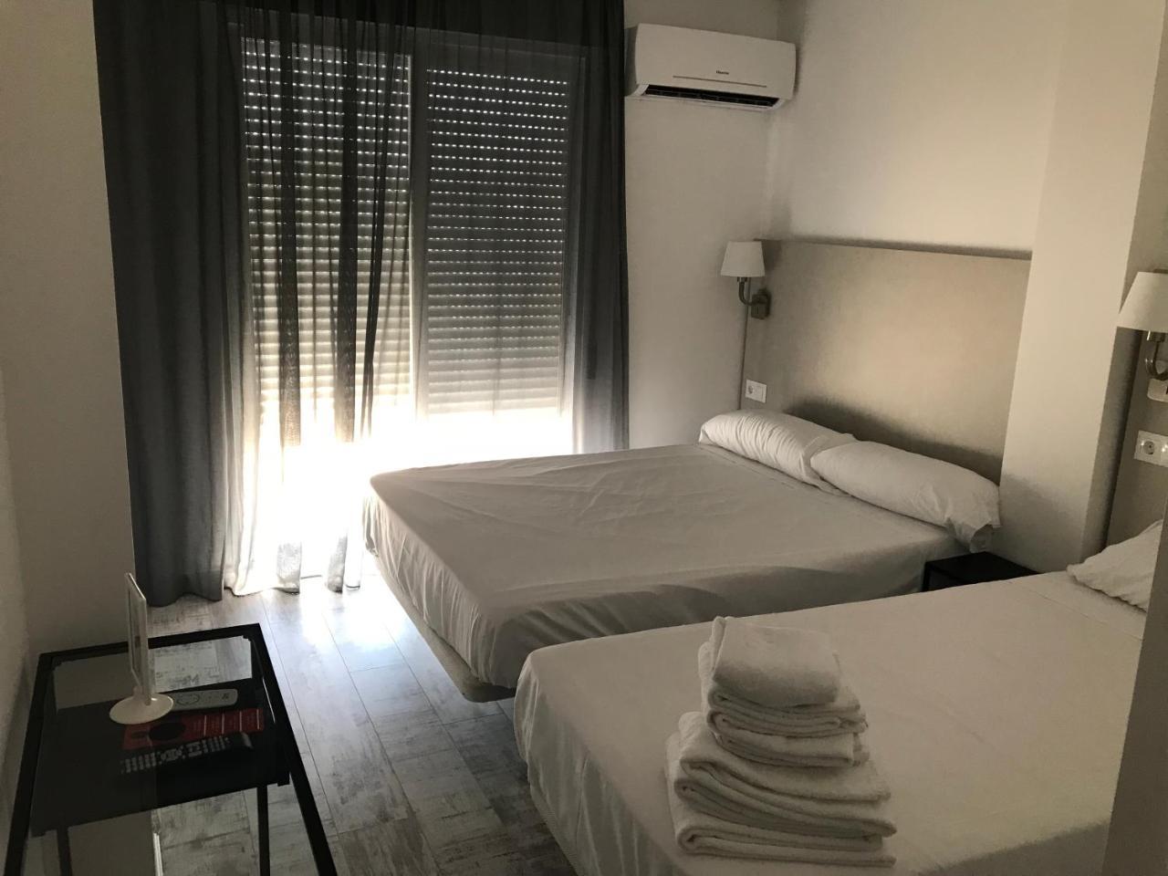 Hotel Boutique Centro Bbb Auto Check In ベニドルム エクステリア 写真